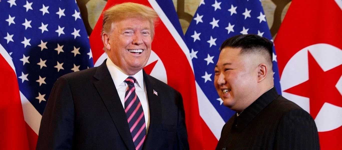 Ν.Τραμπ: «Ο Κιμ Γιονγκ Ουν αποκεφάλισε τον θείο του κι έβαλε το πτώμα σε κυβερνητικό κτίριο για να το δουν όλοι»